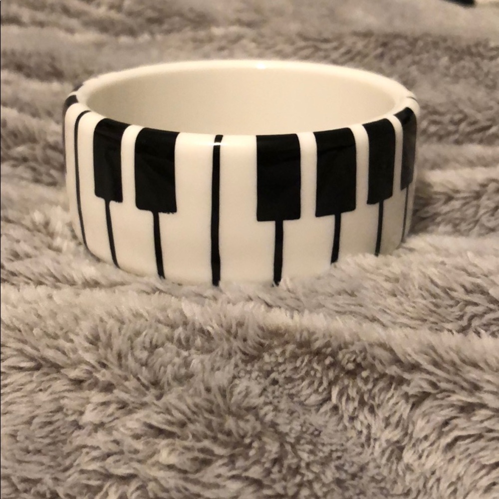 FREE WITH PURCHASE - Piano Key Bracelet 🎹